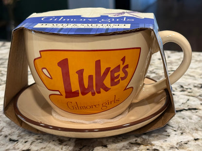 New ceramic oversized 22oz Gilmore Girls teacup and saucer set
