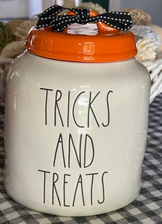 New Rae Dunn white ceramic Halloween decor 8” canister TRICKS AND TREATS