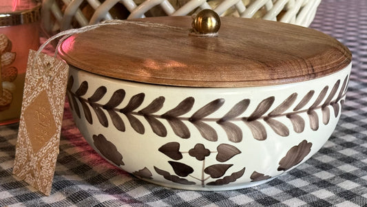 New Made in India 8” brown floral ceramic covered baking dish