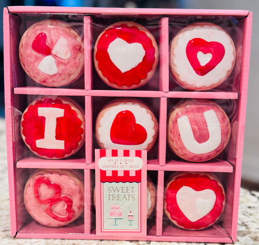 New Sweet Treats ceramic macaroon I ❤️ YOU decor boxed set