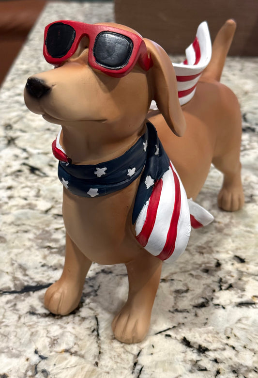 New resin Stars and Stripes 🇺🇸 USA holiday July 4th decor weiner dog dachshund