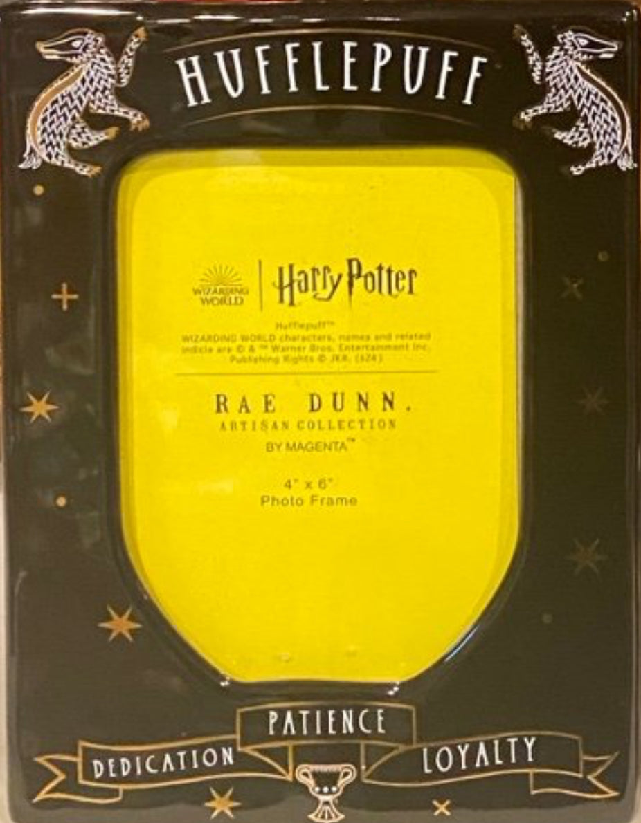 New Rae Dunn x Harry Potter HUFFLEPUFF 4x6 photo insert picture frame