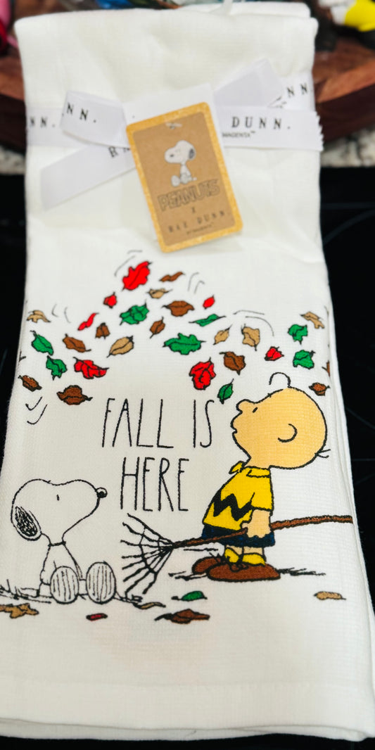 New Rae Dunn x Peanuts Snoopy 2-piece kitchen towel set FALL IS HERE