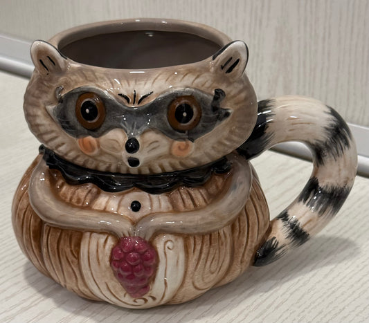 New release Joanna Parker ceramic fall coffee mug-raccoon