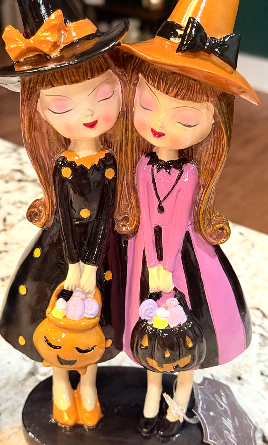 New Bella Lux vintage look trick or treating girls Halloween decor 11x5