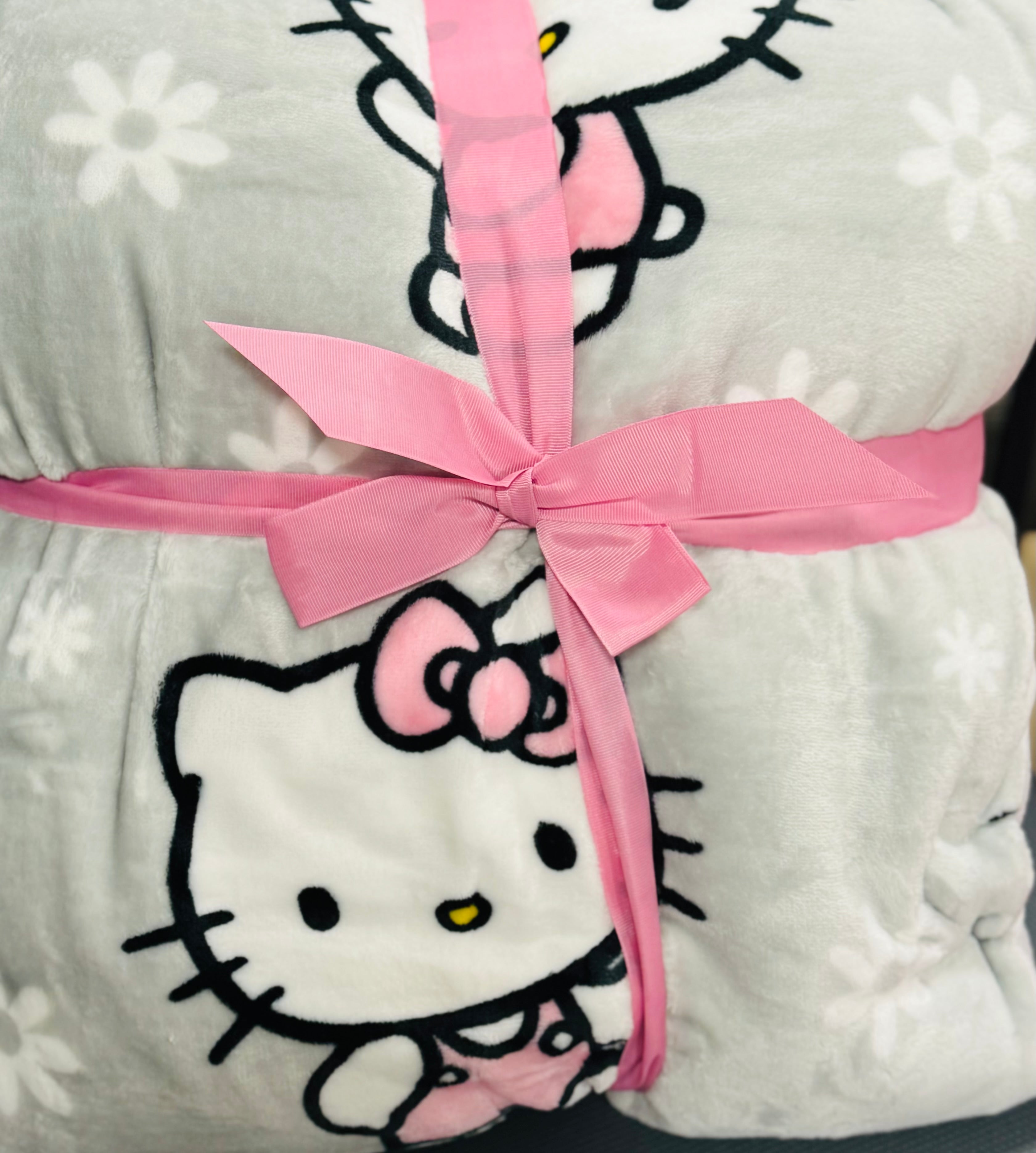 Hello Kitty Full/Queen deals Blanket