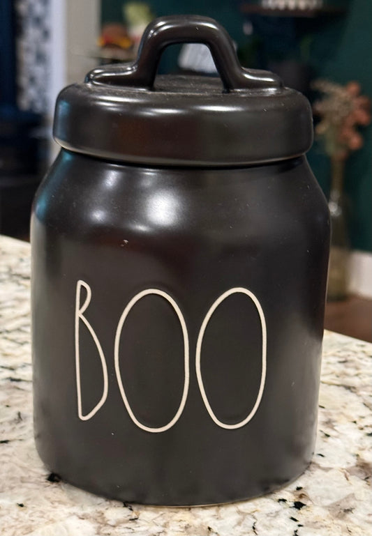 New Rae Dunn black ceramic Halloween decor canister 6” BOO /white writing