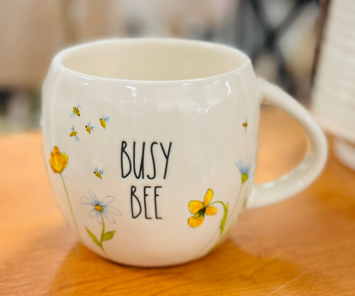 New Rae Dunn white ceramic teacup BUSY BEE 🐝