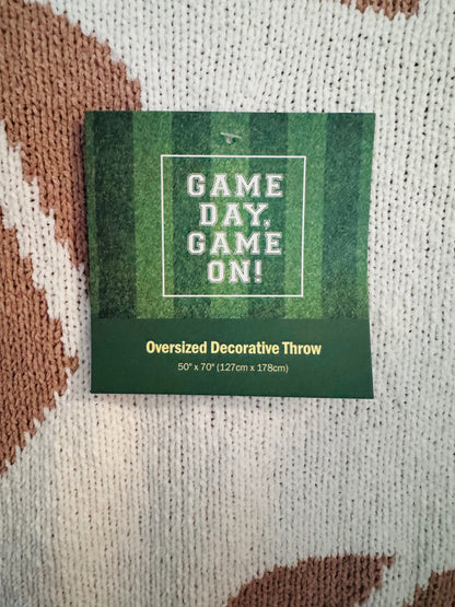 New oversized Game Day knit football 🏈 print throw blanket 50x70