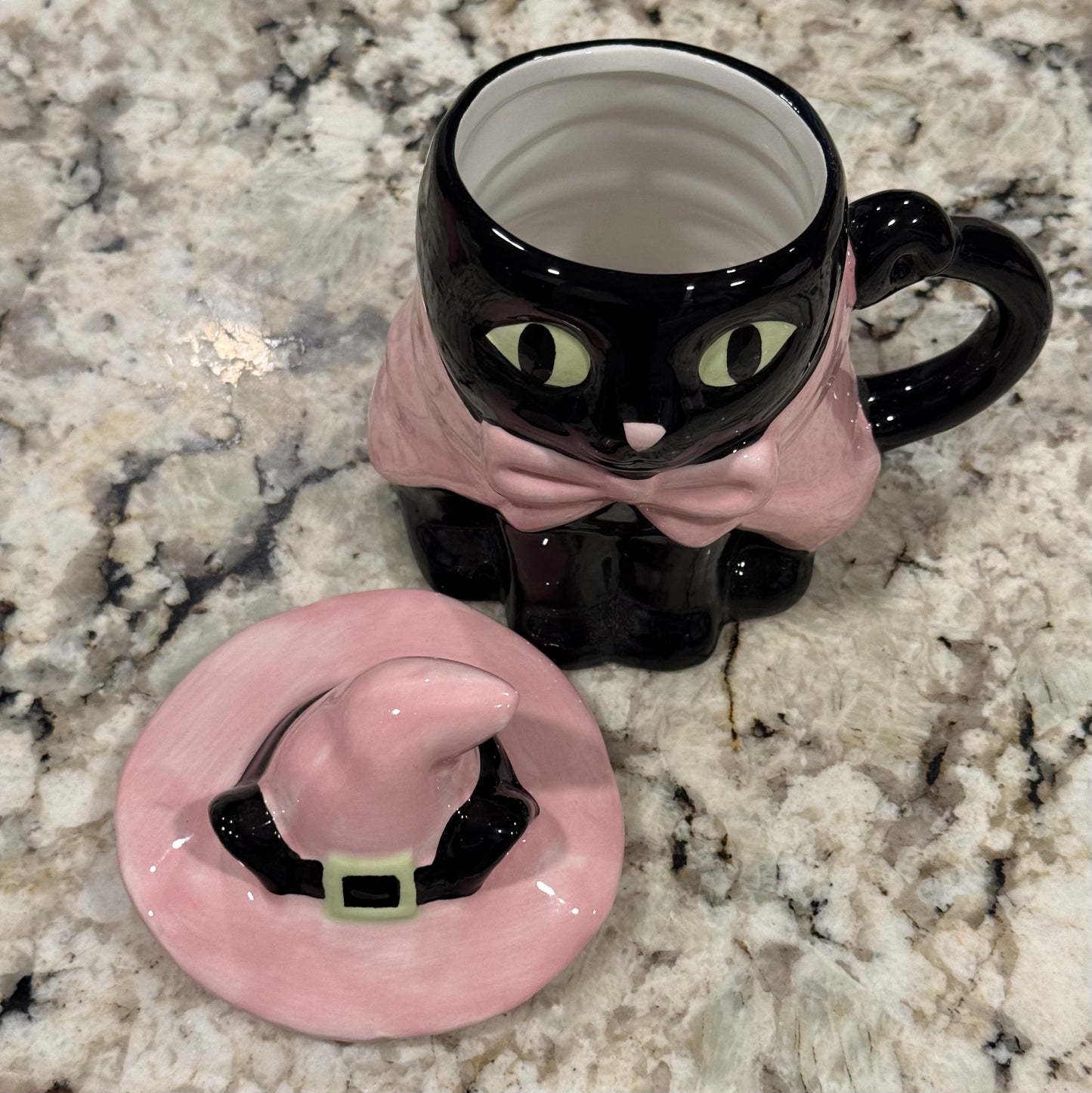 New ceramic black and pink cat Halloween coffee mug