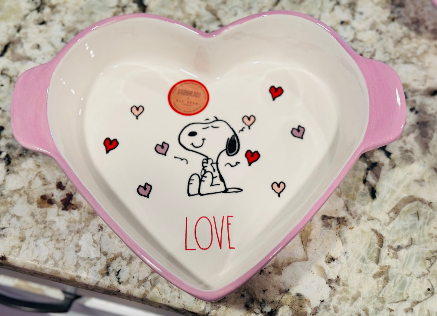 New Rae Dunn x Peanuts Snoopy heart baking dish LOVE