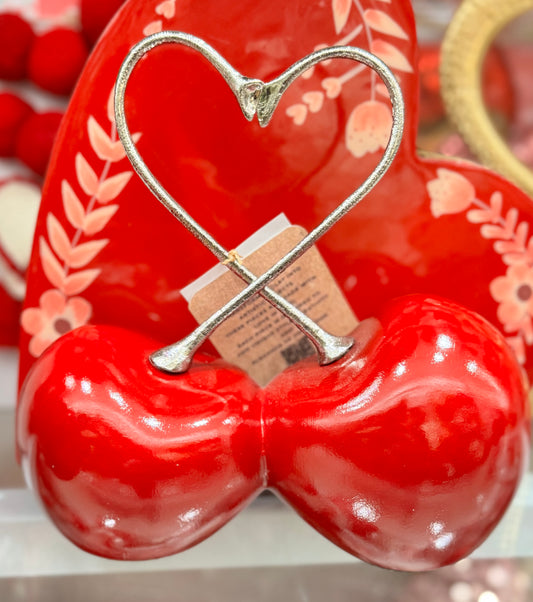 New cherry & heart metal & resin Valentine’s Day decor