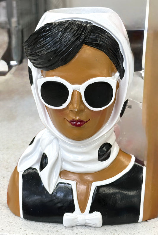 New resin polka dot head wrap head vase decor 9.5x7.5