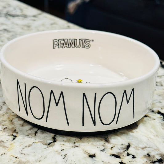 New Rae Dunn x Peanuts Charlie Brown Snoopy bowl NOM NOM