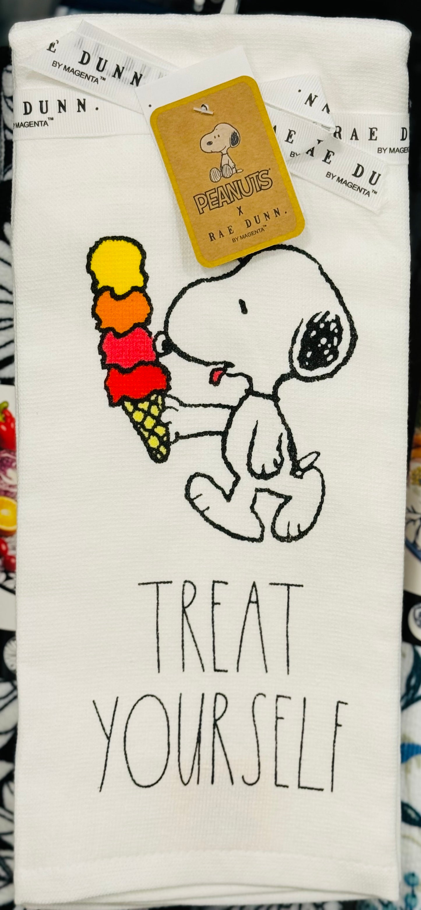 New Rae Dunn x Peanuts Snoopy kitchen dish towel set (2) TREAT YOURSELF