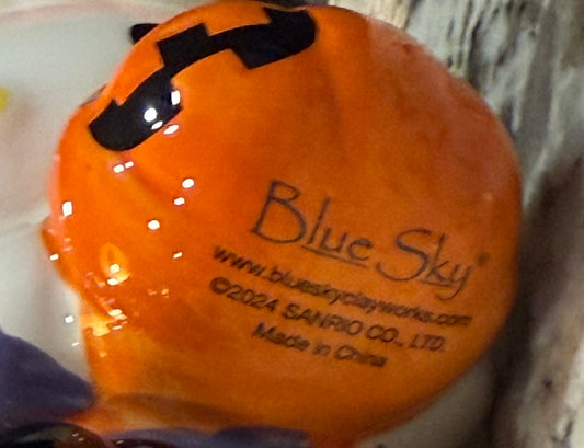 New Blue Sky Ceramics Hello Kitty tealight pumpkin Halloween decor holder 6”