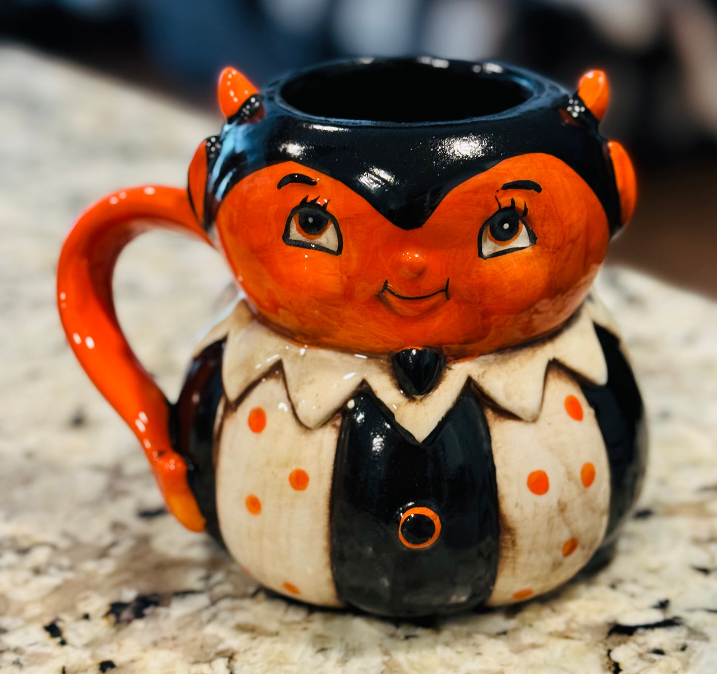 New Joanna Parker Frankie ceramic Halloween coffee mug decor