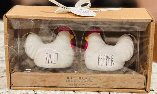 New in box Rae Dunn white ceramic chicken SALT & PEPPER shaker set