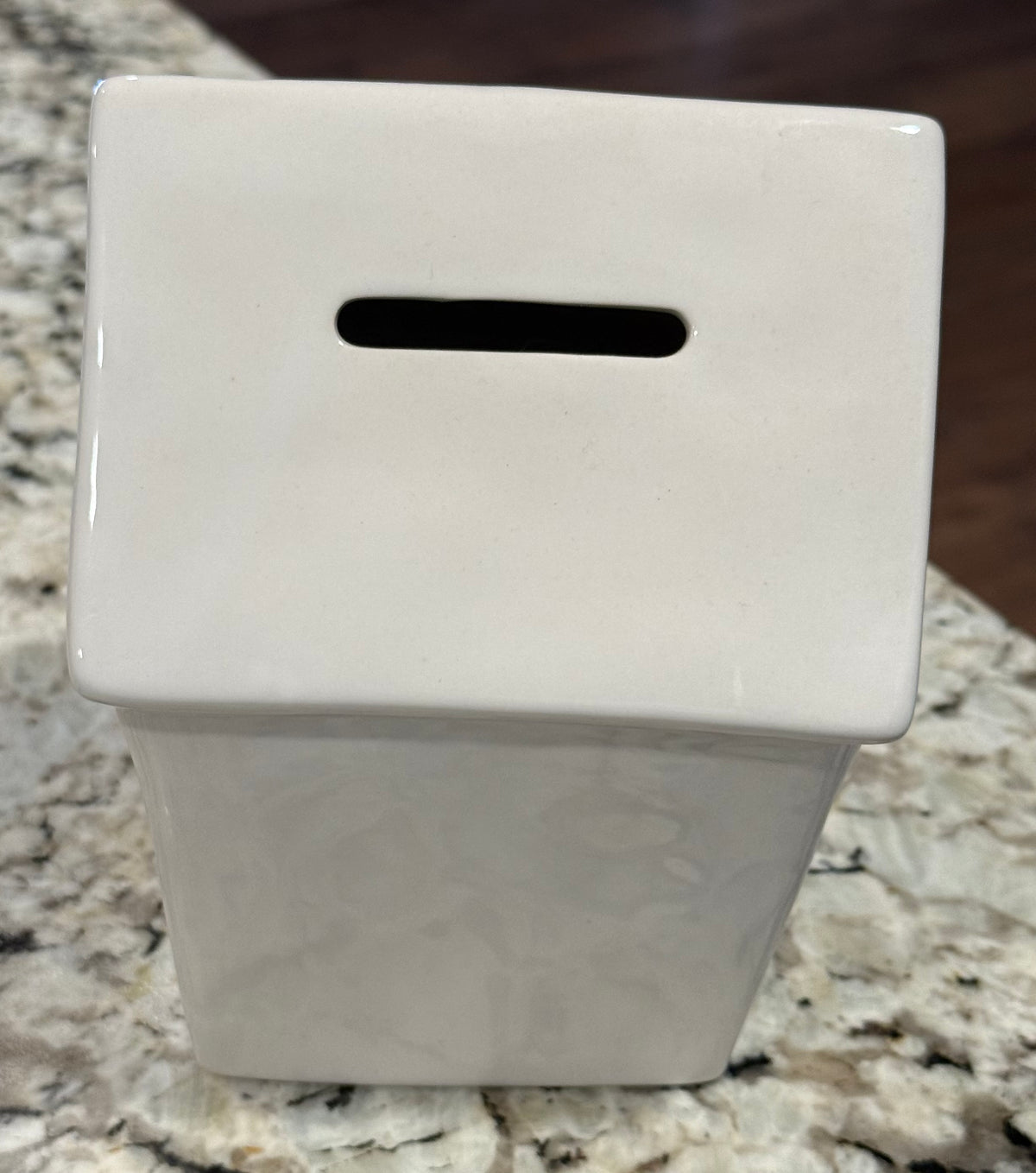 New Rae Dunn ceramic RAINY DAY FUND house bank