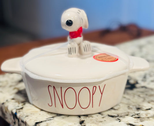 New Rae Dunn x Peanuts Snoopy heart baking dish SNOOPY