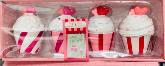 New 4-piece resin Sweet Treats faux cupcake Valentine decor