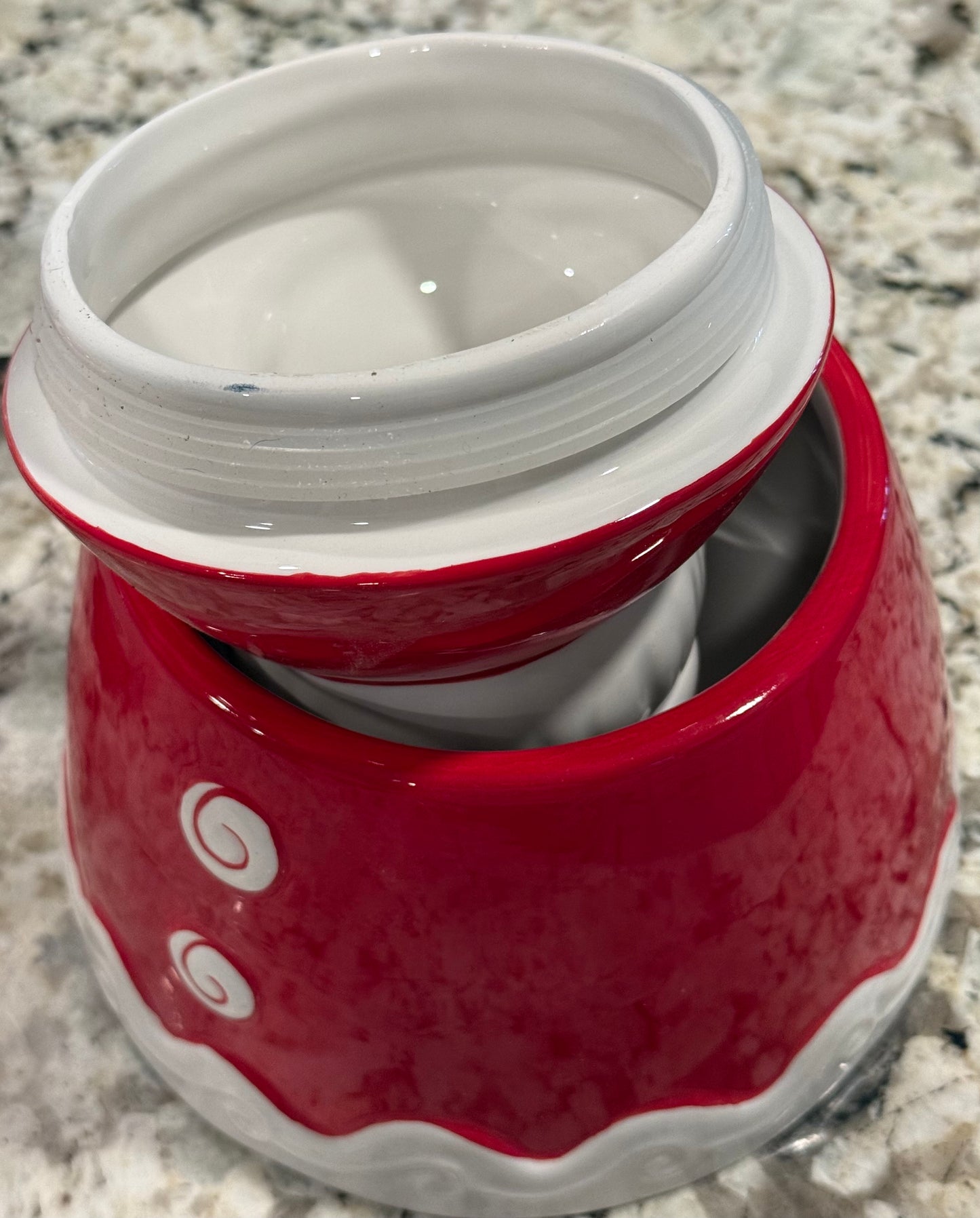 New Joanna Parker red ceramic Mr Claus Christmas cookie jar storage container decor~style 2