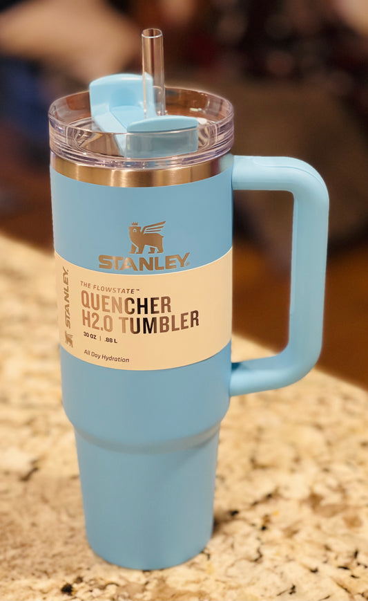 NWT Limited Edition Stanley 30oz Quencher H2.0 Flowstate Tumbler