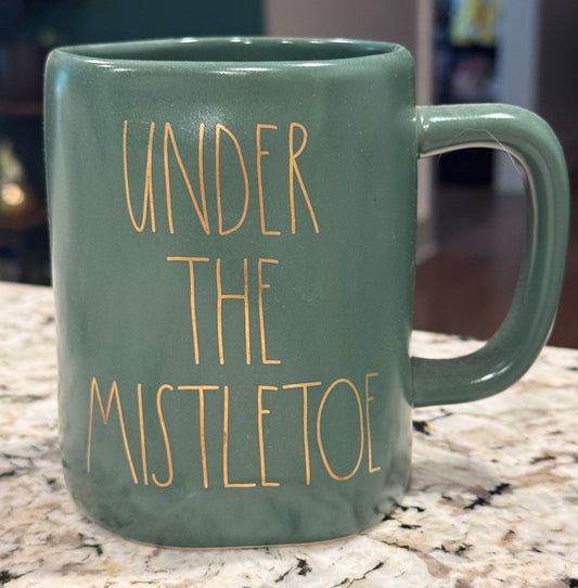 New Rae Dunn green ceramic Christmas decor coffee mug UNDER THE MISTLETOE