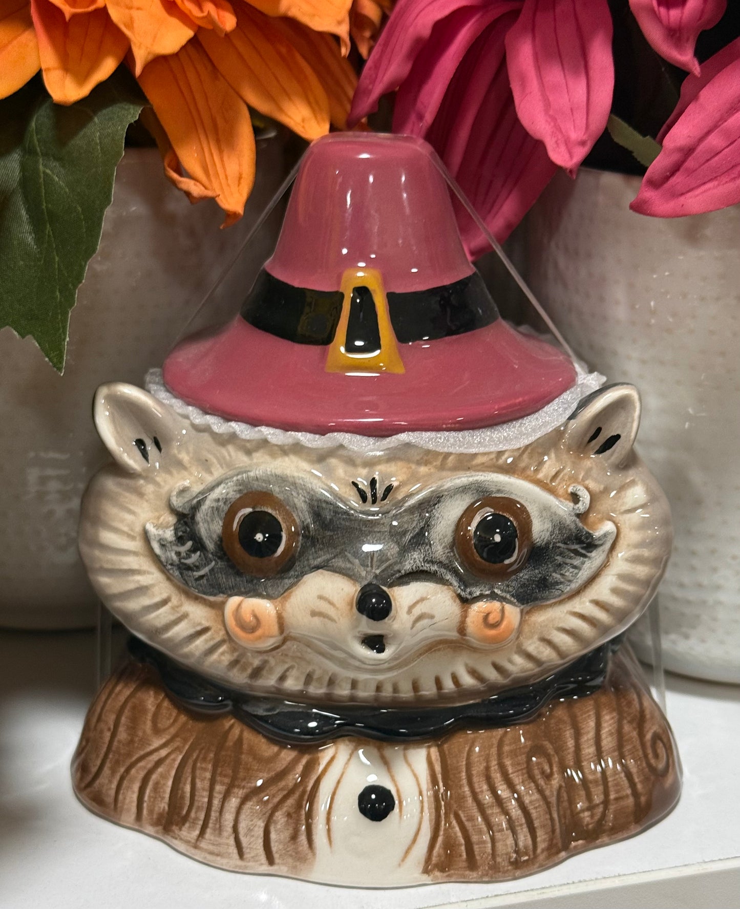 New Joanna Parker fall raccoon grapevine line ceramic trinket jar 5”