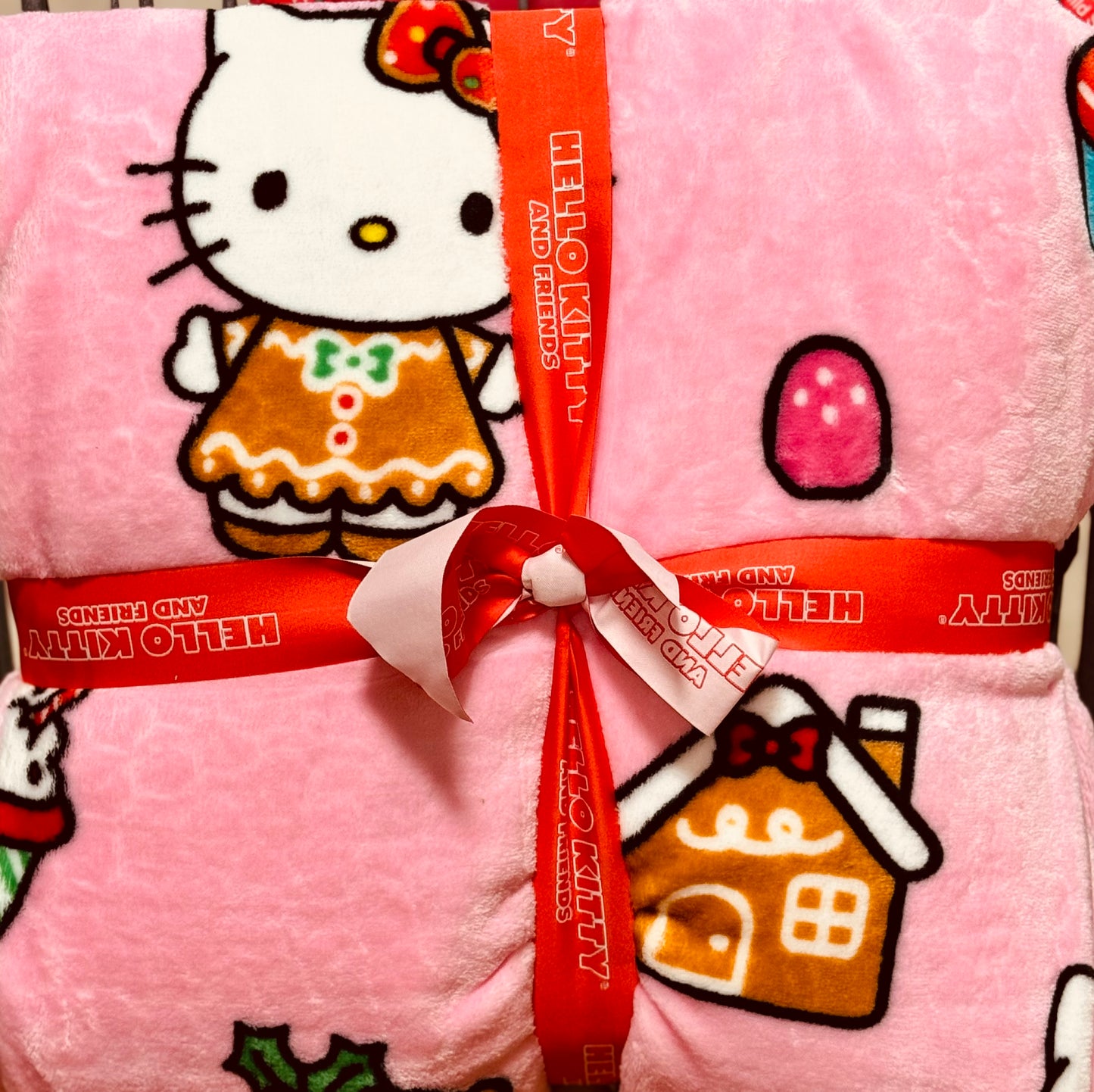 New Hello Kitty pink gingerbread Twin size bedding blanket 60x90 Christmas