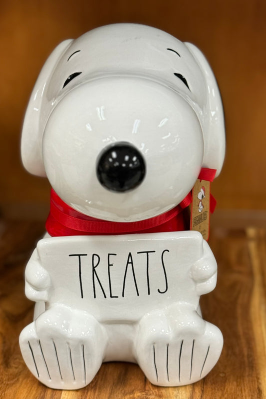 New Rae Dunn x Peanuts Snoopy ceramic cookie jar TREATS 9”