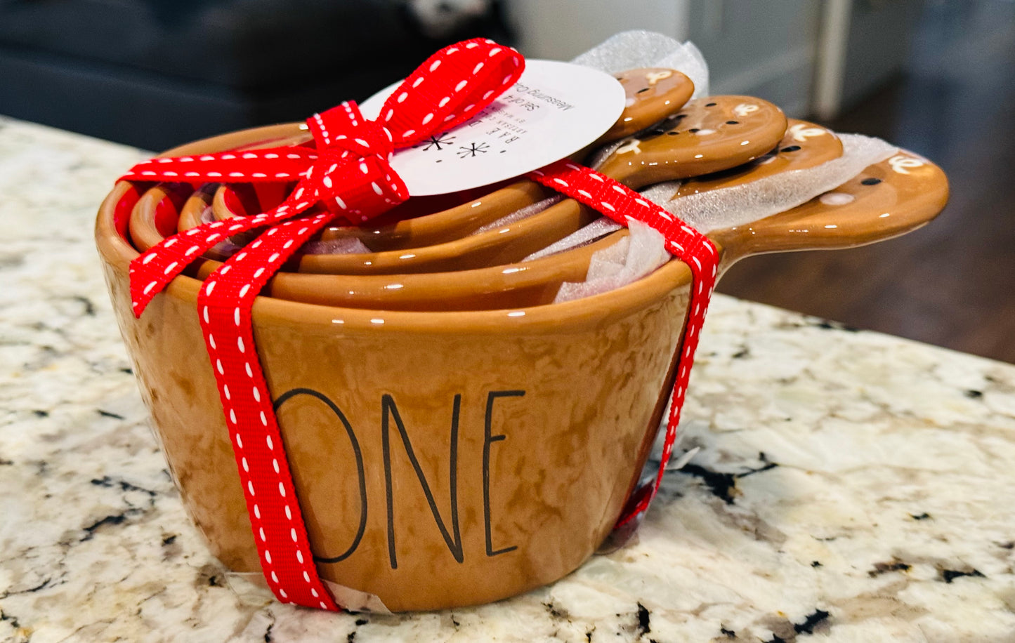 New Rae Dunn brown gingerbread ceramic measuring cup set