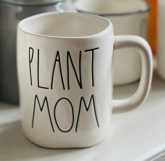 New Rae Dunn white ceramic coffee mug PLANT MOM