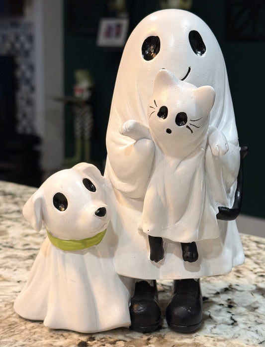 New resin 8x6 ghost pet family Halloween decor