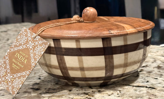 New ceramic, wood lid Made in India brown plaid covered casserole bowl 8”