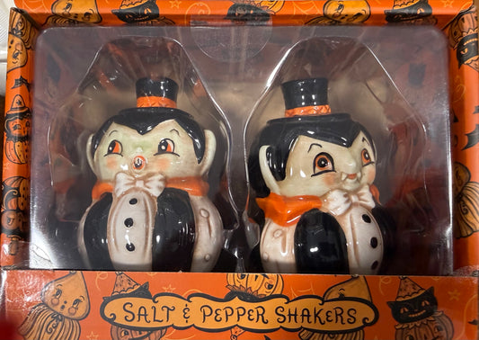 New release Joanna Parker ceramic vampire salt and pepper shaker set