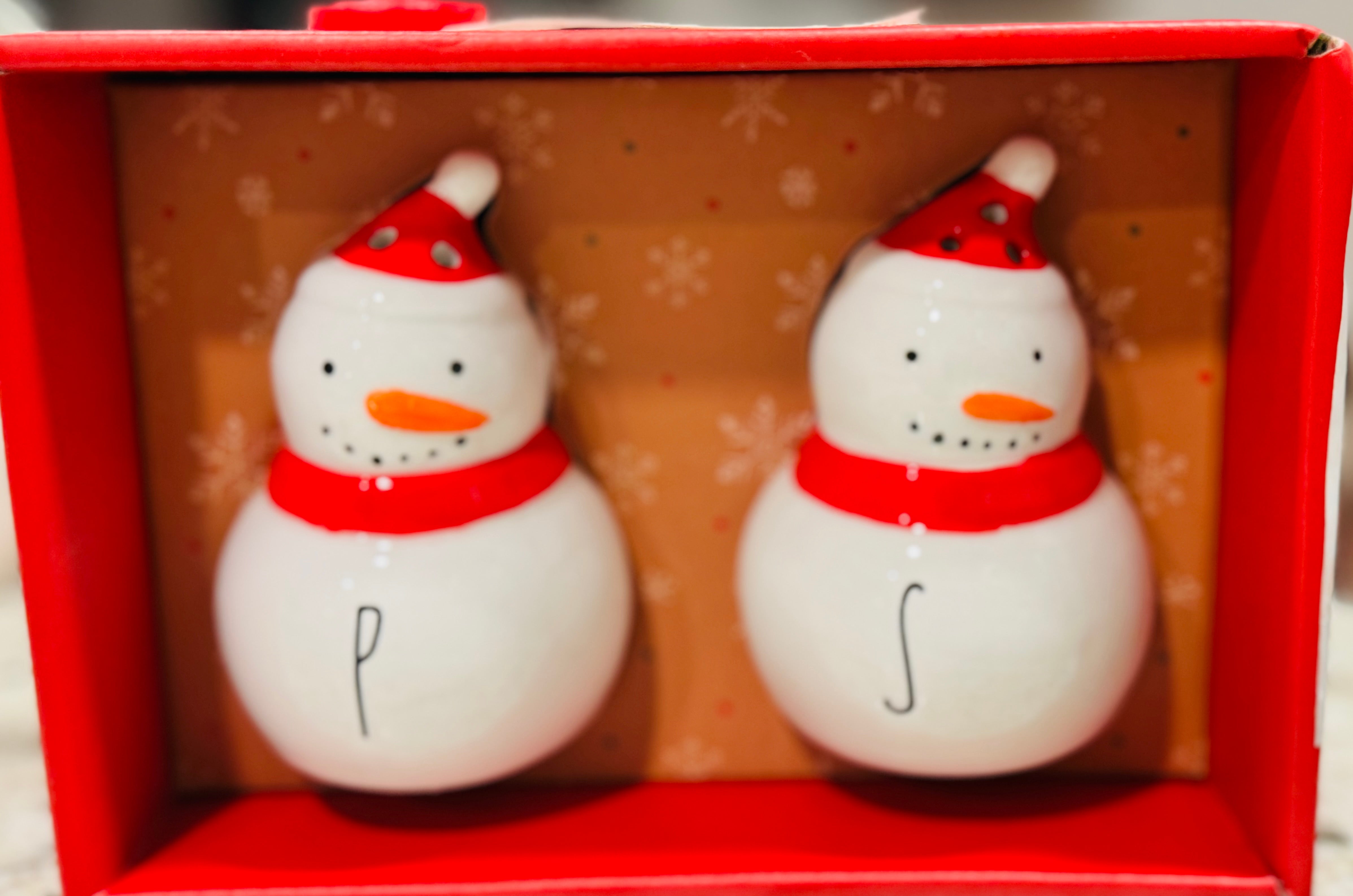 Rae Dunn SALT & cheapest PEPPER Christmas Tree Shakers