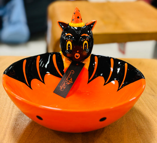 New Joanna Parker ceramic Cat bowl serving dish Carnival Cottage