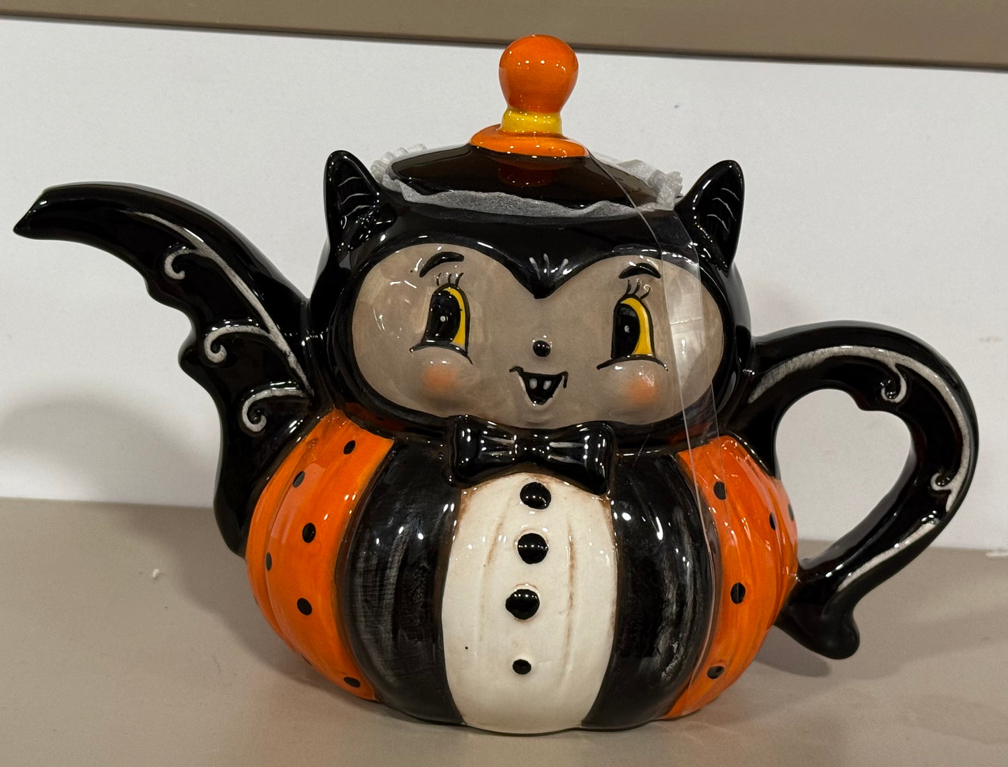 New Joanna Parker ceramic bat teapot Halloween decor