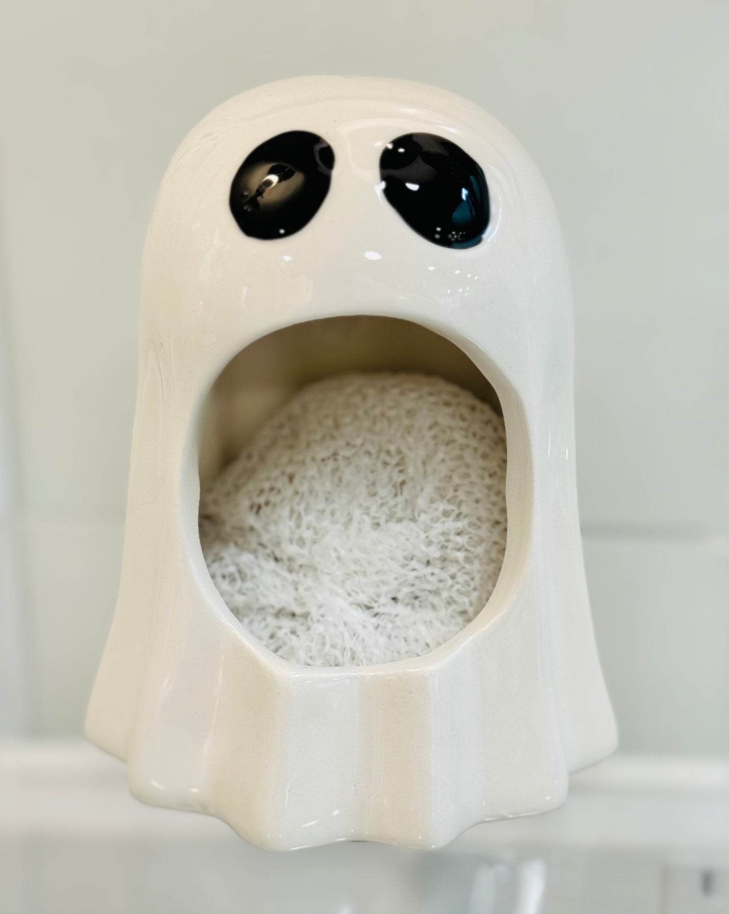 New white ceramic open mouth Ghost ceramic sponge holder