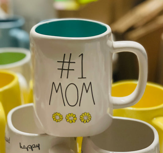 New Rae Dunn white ceramic coffee mug #1 MOM 🌼