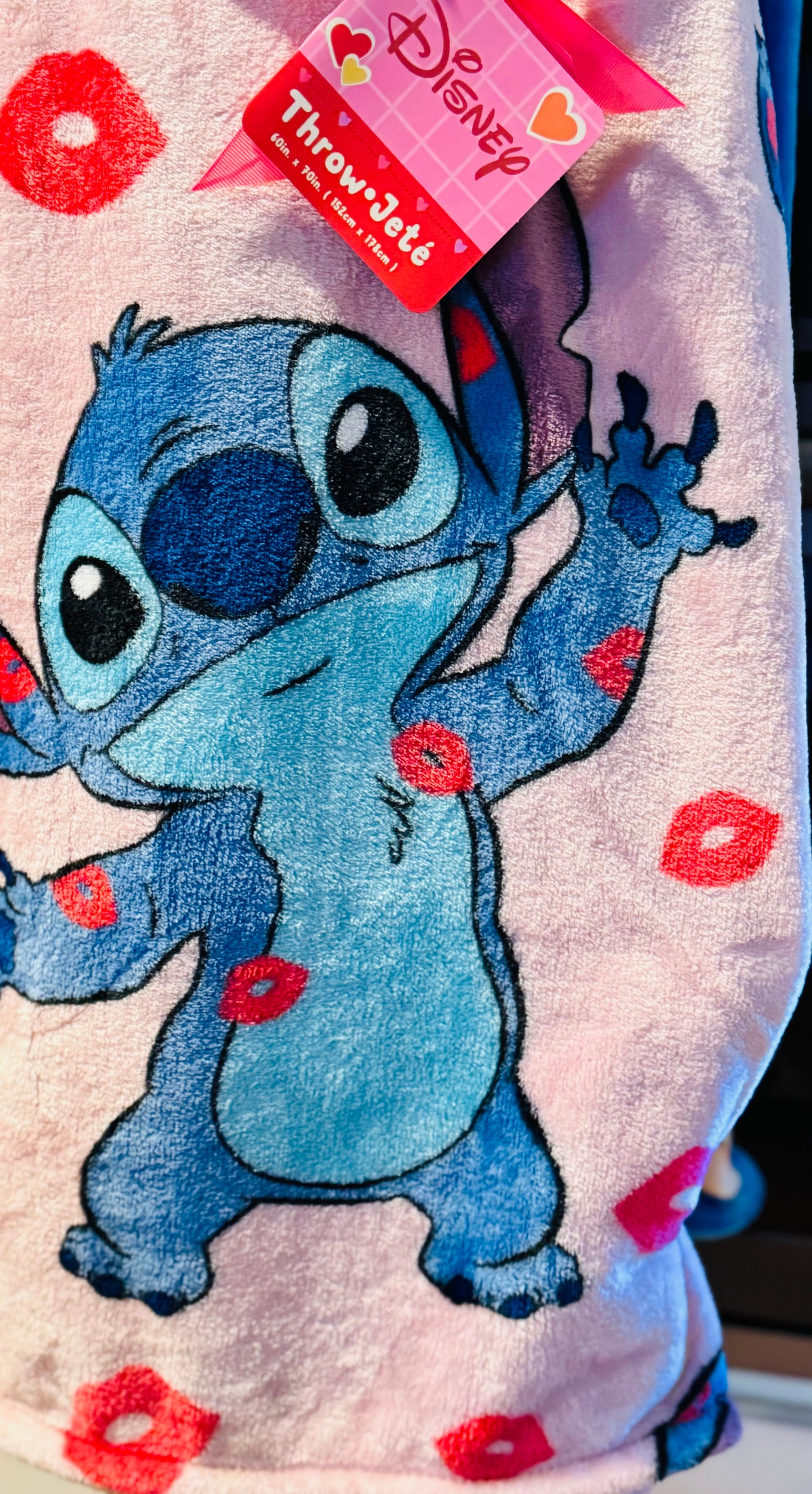 New pink Lilo & Stitch Valentines throw blanket 60x70