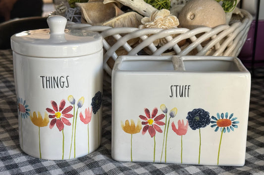 Rae Dunn white ceramic 2-piece floral bathroom accessories set THINGS & STUFF