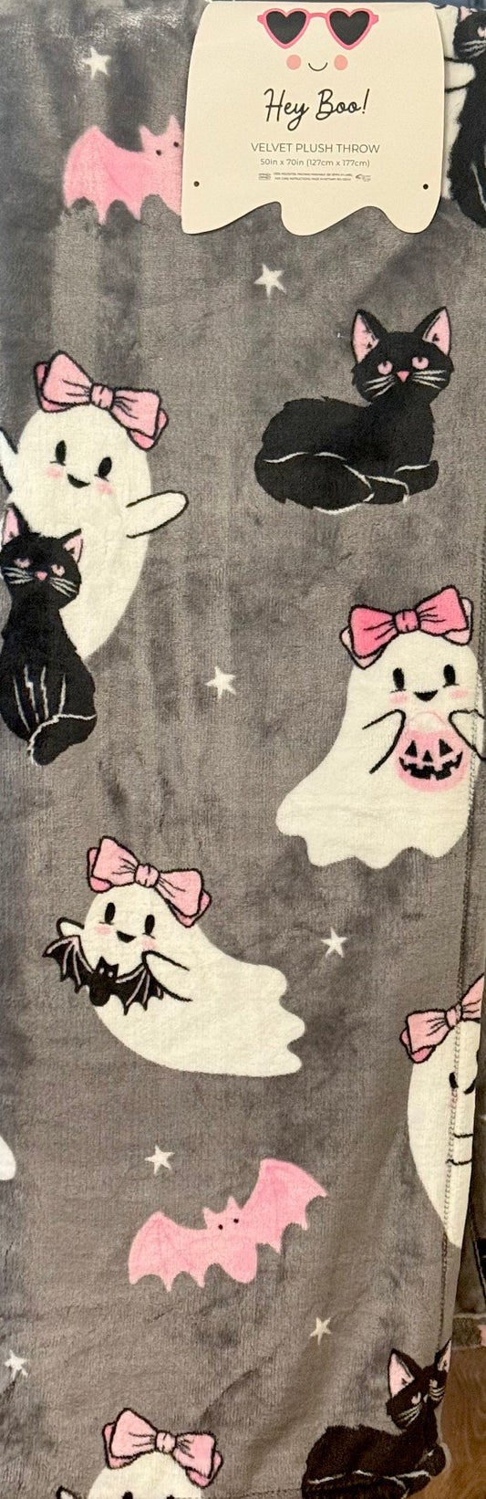 New Hey Boo 👻 gray pink and white ghost/cat Halloween throw blanket