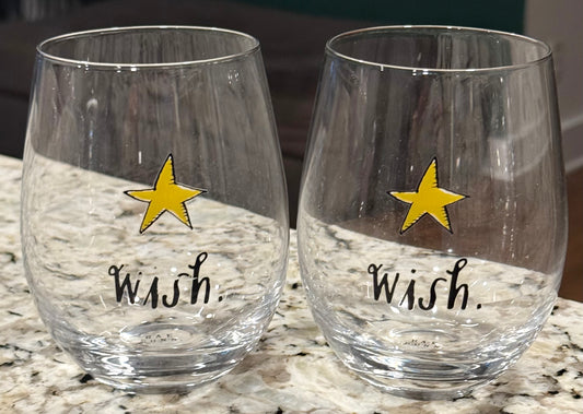 New Rae Dunn 2-piece glass star set WISH.