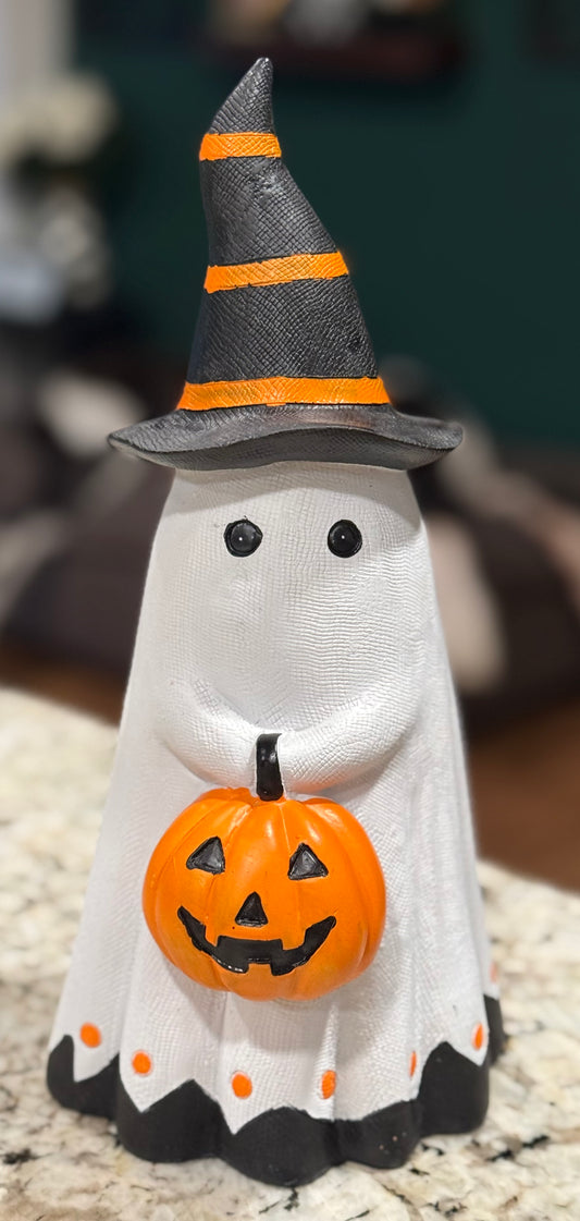 New resin witch ghost Halloween decor