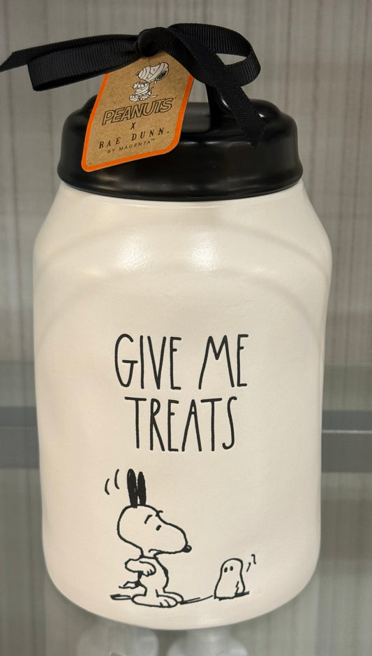 New Rae Dunn x Peanuts Snoopy ceramic 7.5” canister GIVE ME TREATS