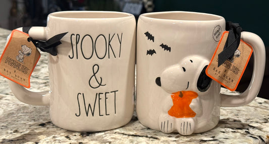 New Rae Dunn x Peanuts Snoopy ceramic Halloween coffee mug SPOOKY AND SWEET