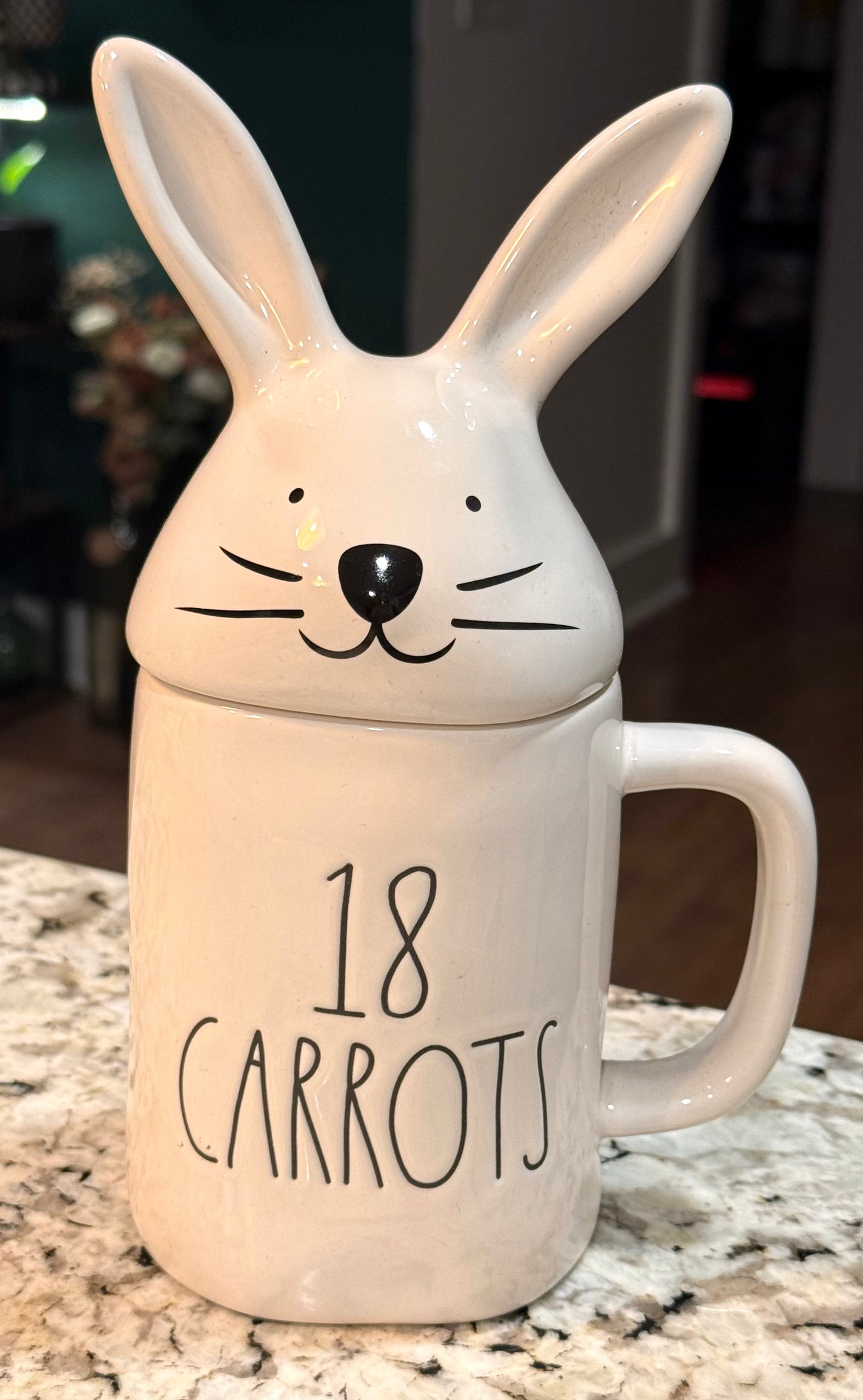 New Rae Dunn bunny rabbit topped white ceramic Easter coffee mug 18 CARROTS 🥕