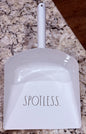 New Rae Dunn white metal dust pan SPOTLESS